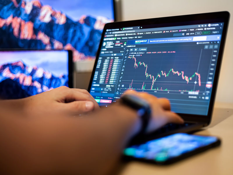 The Advantages of Using a Forex Trading App for Your Investment Journey The Advantages of Using a Forex Trading App for Your Investment Journey